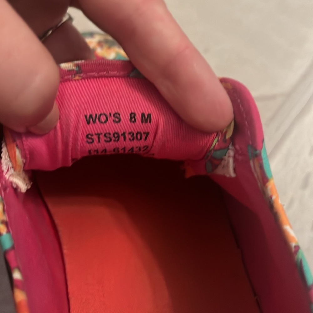 Pink floral Sperry - Picture 5 of 8